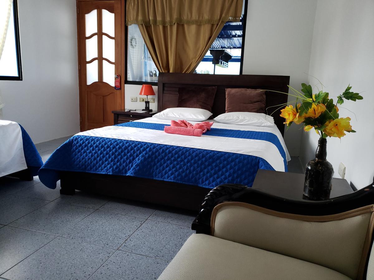 Hostal Cormorant Flightless פורטו איורה מראה חיצוני תמונה