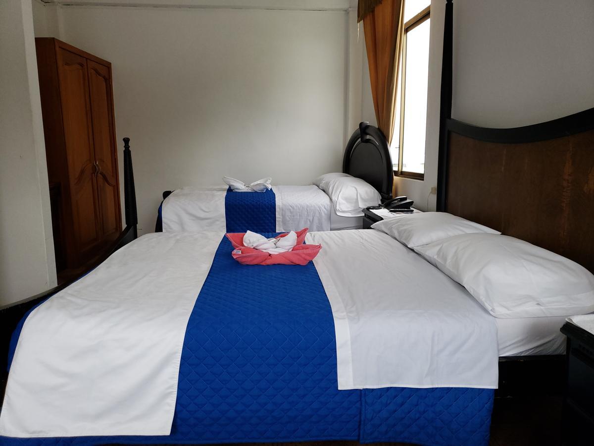 Hostal Cormorant Flightless פורטו איורה מראה חיצוני תמונה