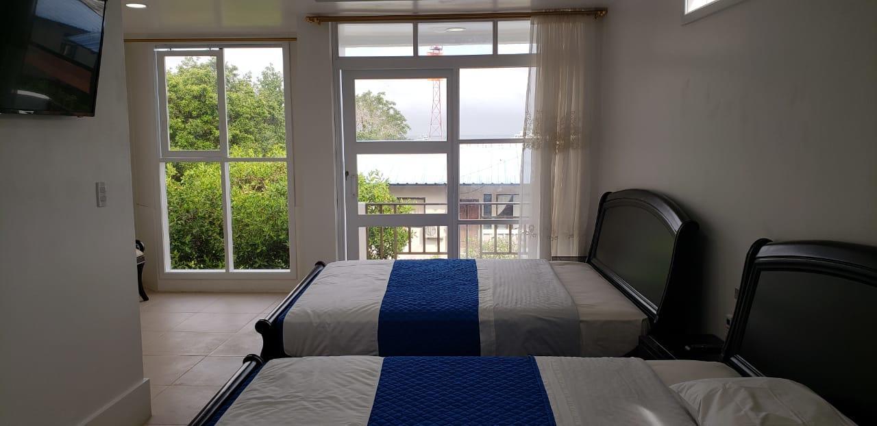 Hostal Cormorant Flightless פורטו איורה מראה חיצוני תמונה